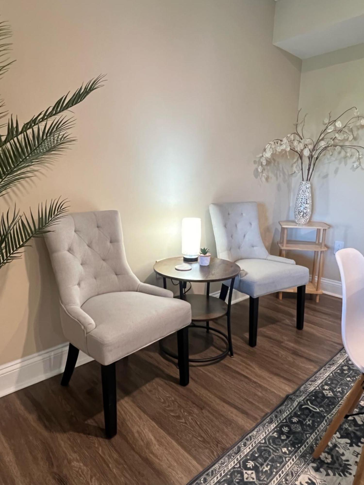 Spacious 2 Bed, 2 Bath Uptown Gem In The Heart Of The City-Parking-Wi-Fi-Balcony Cgv Charlotte Luaran gambar
