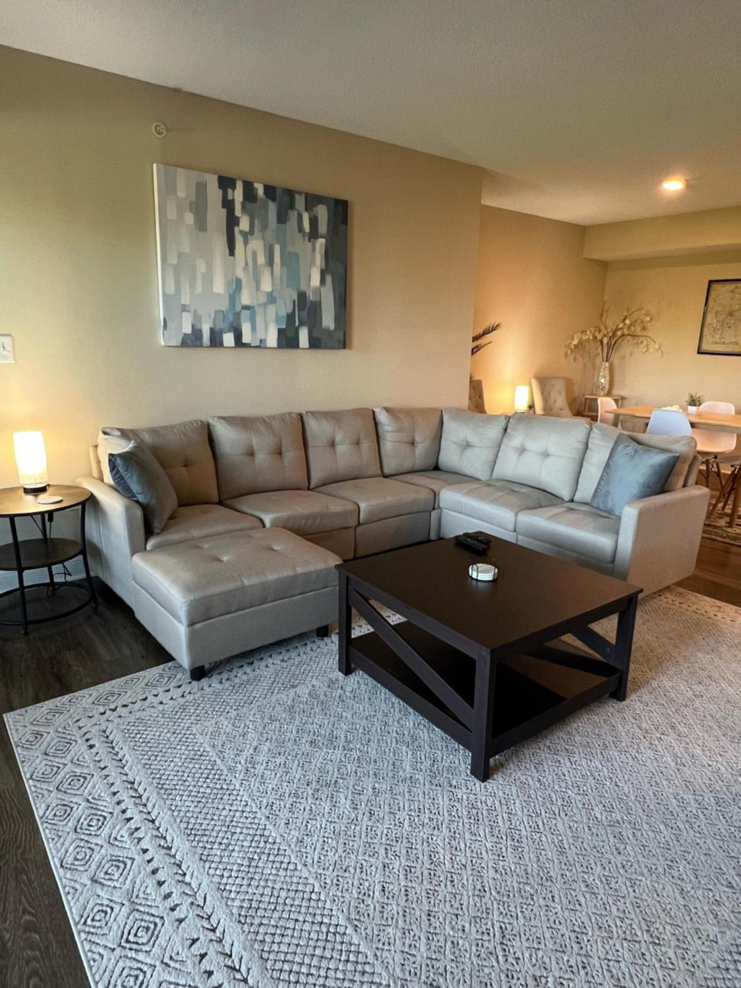 Spacious 2 Bed, 2 Bath Uptown Gem In The Heart Of The City-Parking-Wi-Fi-Balcony Cgv Charlotte Luaran gambar